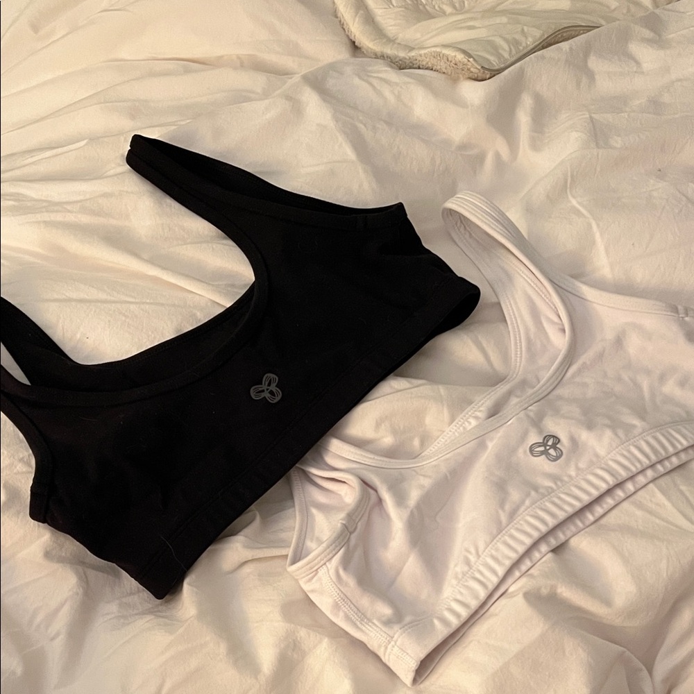 TNA mini bra (x2)